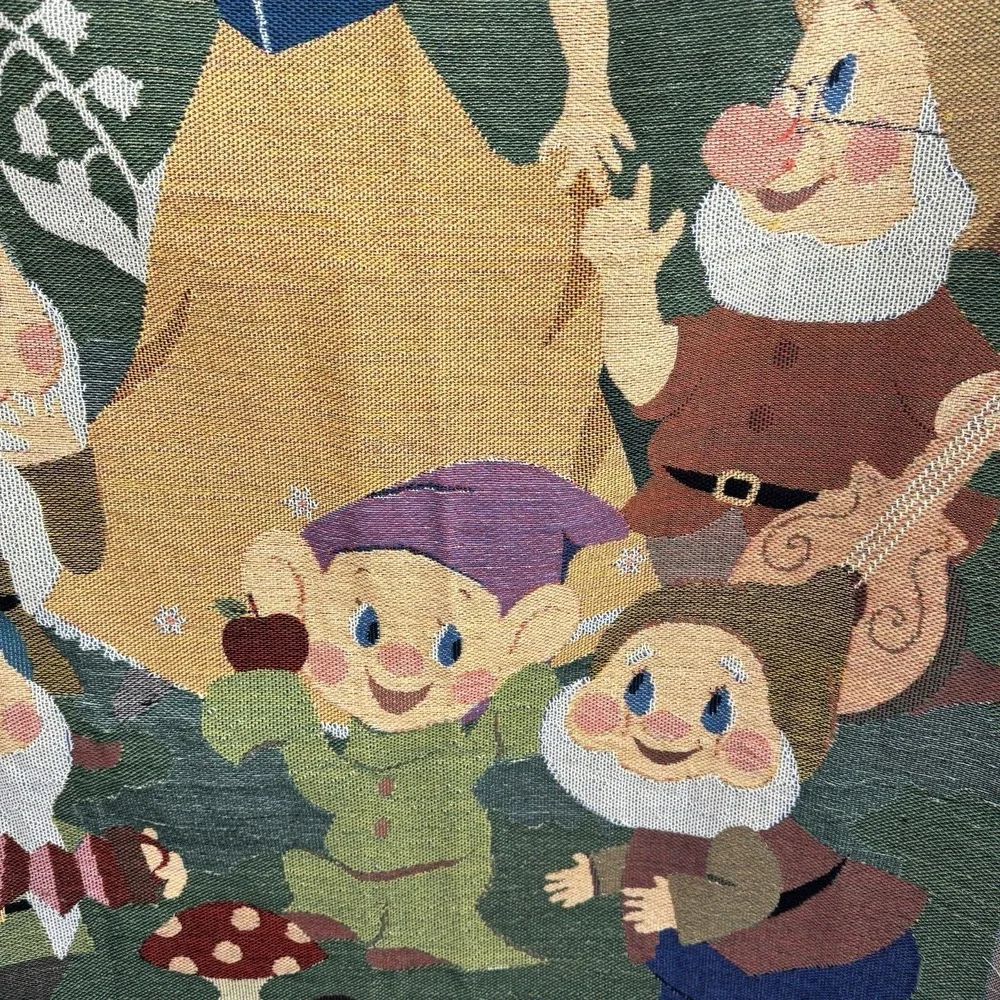 Disney Snow White Seven Dwarfs Tapestry Blanket Multicolor Woven Fringed‎ Throw